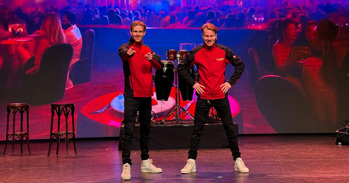 Magie en spektakel bij Dinnershow Grandeur