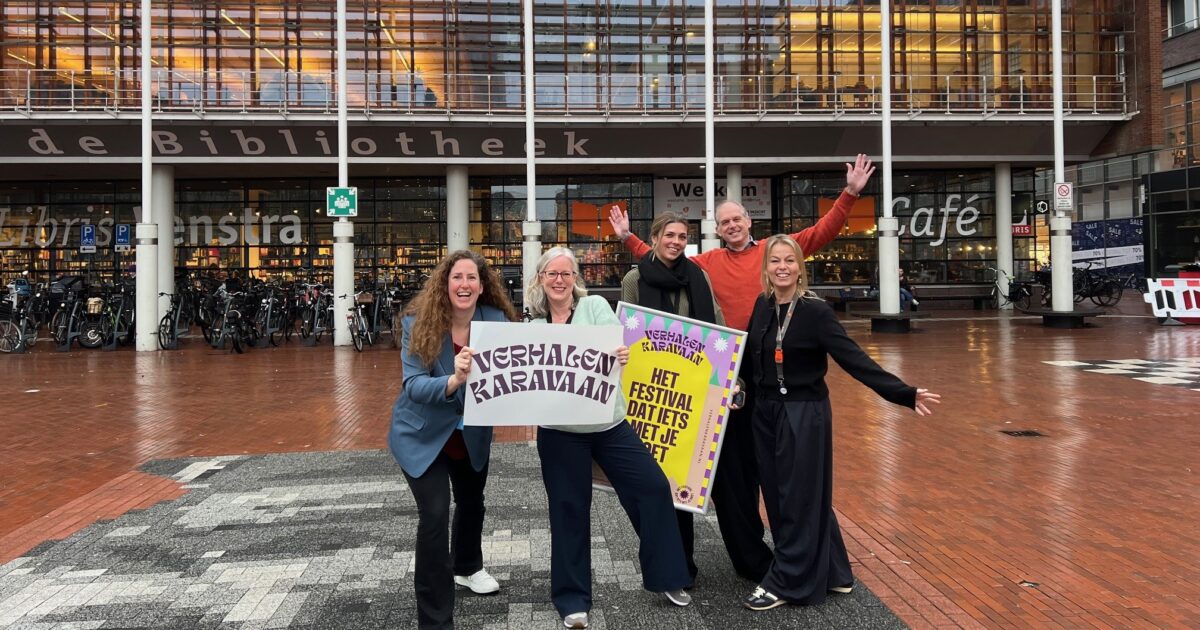 Bibliotheek haalt buurtverhalen op voor Verhalenkaravaan