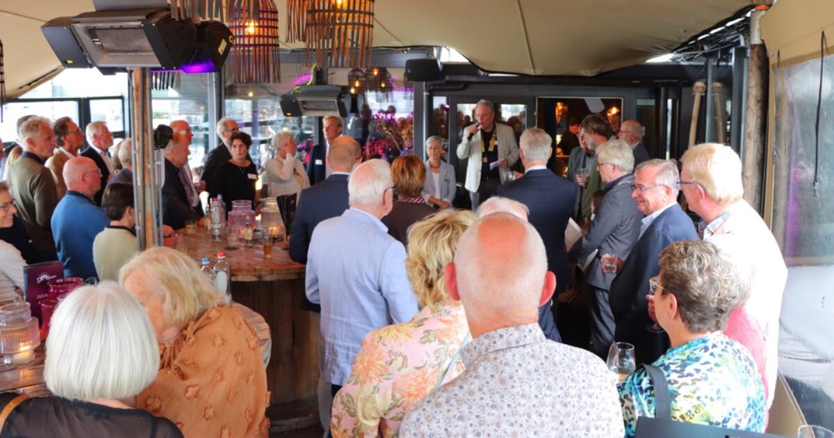 Rotary AMU viert halve eeuw